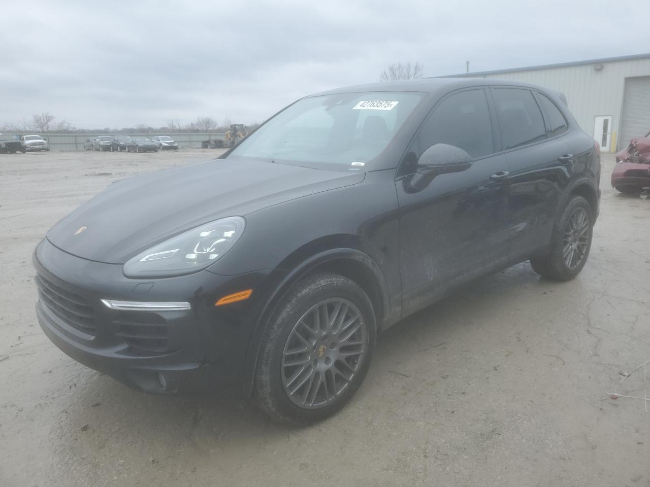 2018 PORSCHE CAYENNE