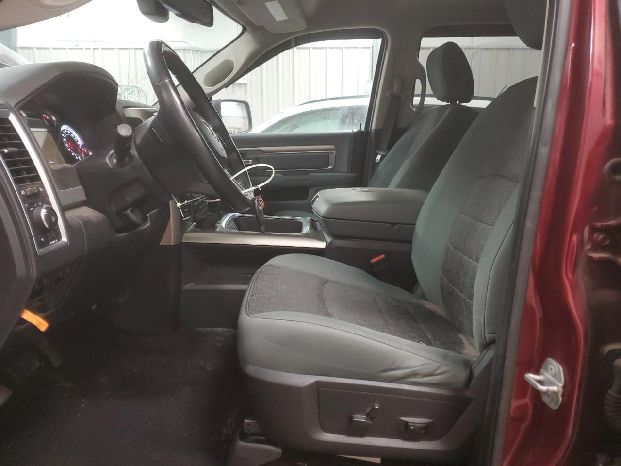 2017 RAM 1500 SLT - Image 7