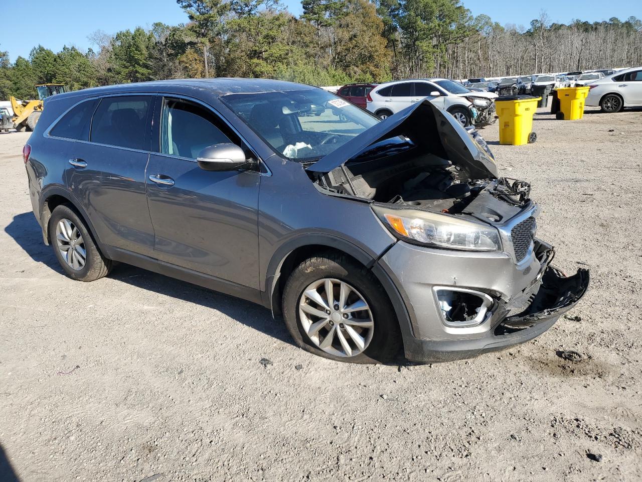 2016 KIA SORENTO LX - Image 4