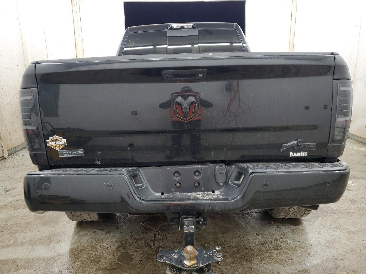 2018 RAM 2500 SLT - Image 6