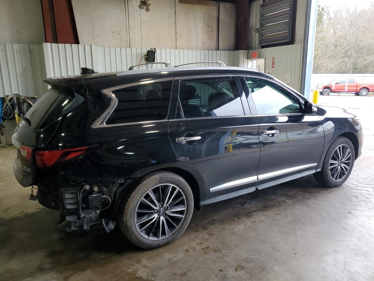 2016 INFINITI QX60 - Image 3