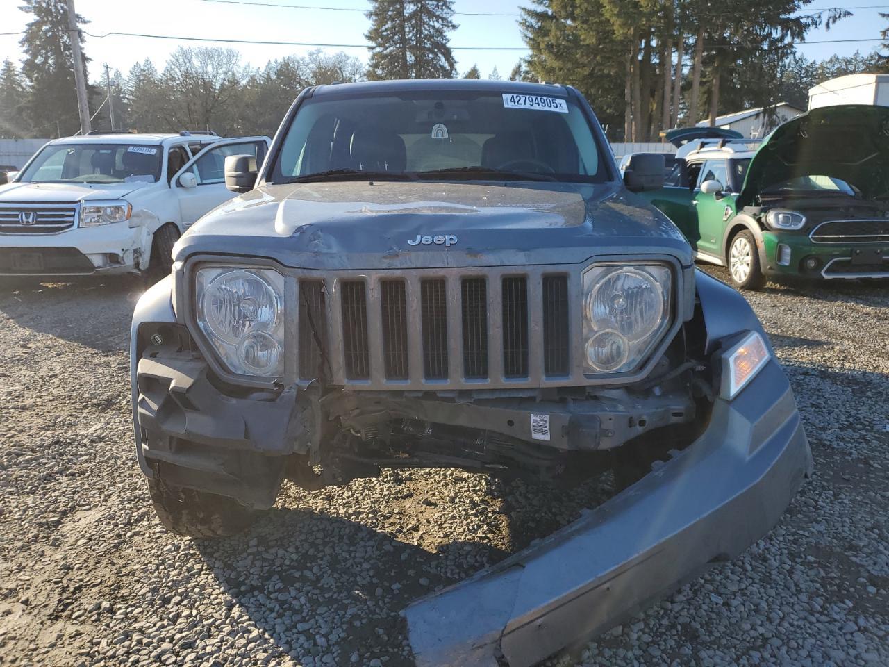2012 JEEP LIBERTY SP - Фото 5