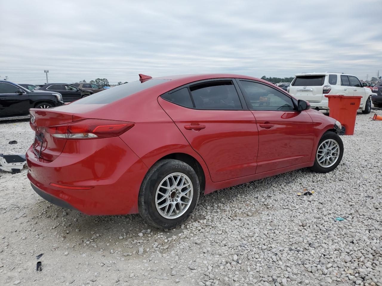 2017 HYUNDAI ELANTRA SE - Image 3
