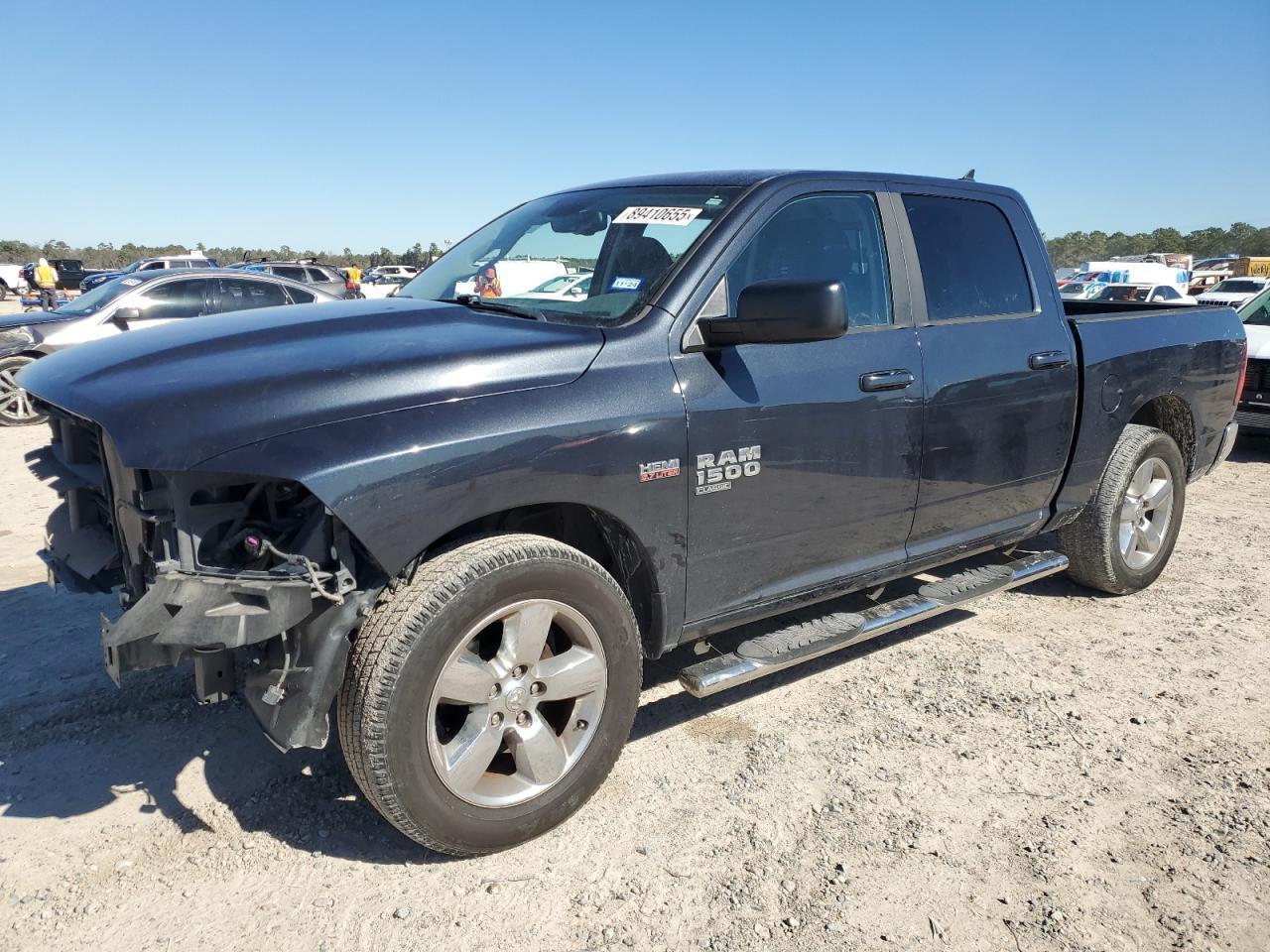 2019 RAM 1500 CLASS