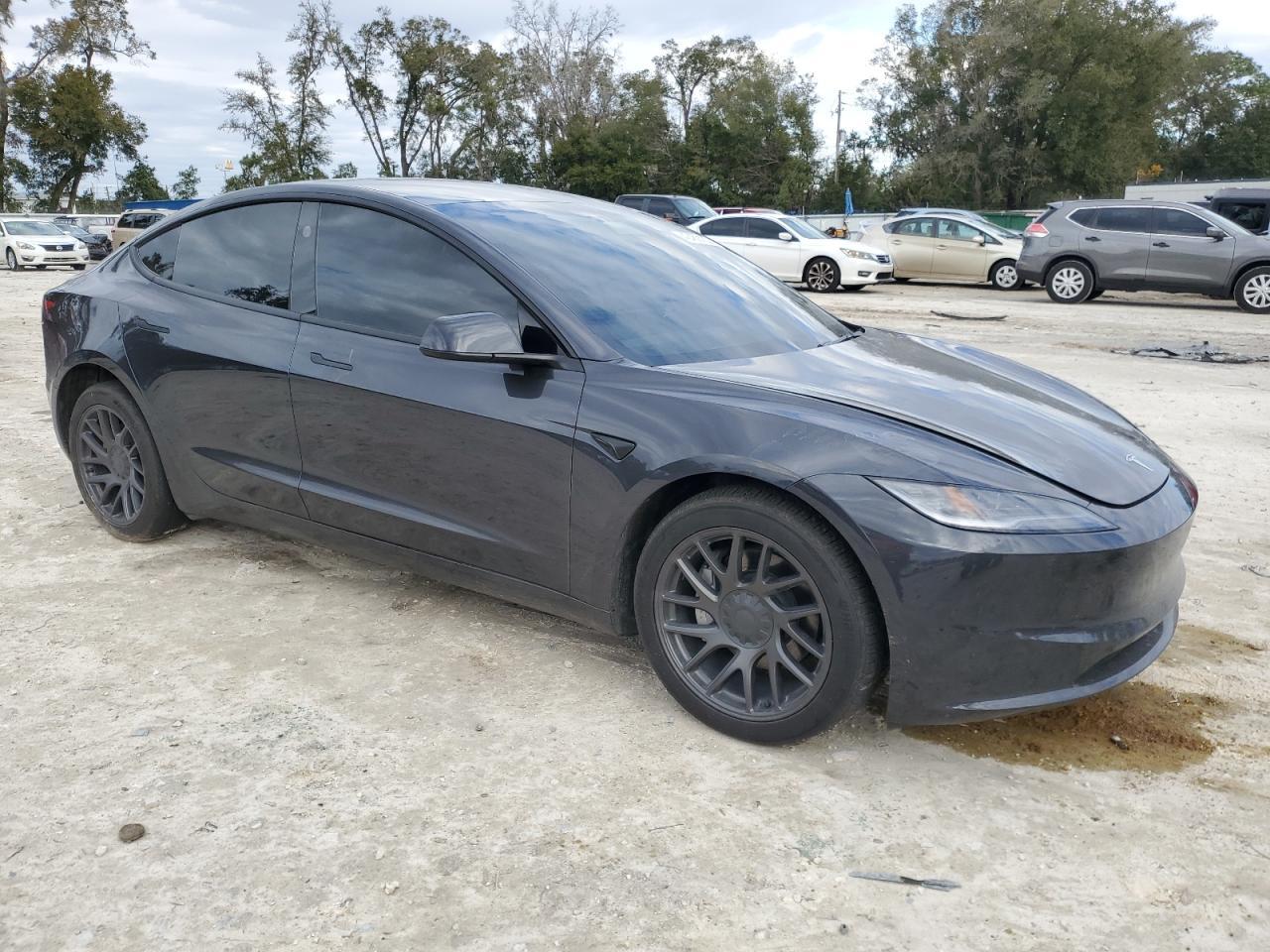 2024 TESLA MODEL 3 - Image 4