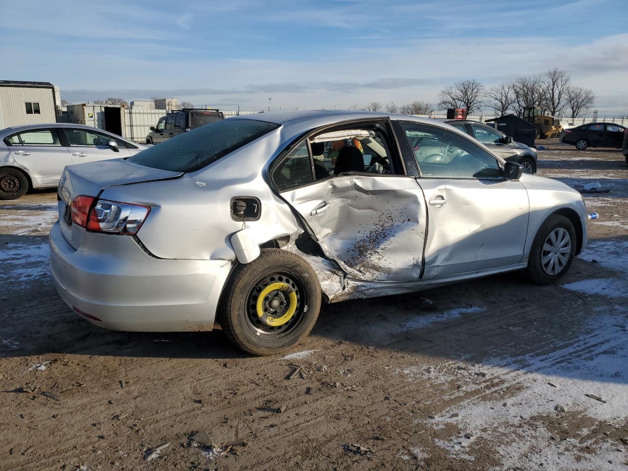 2013 VOLKSWAGEN JETTA BASE - Фото 3