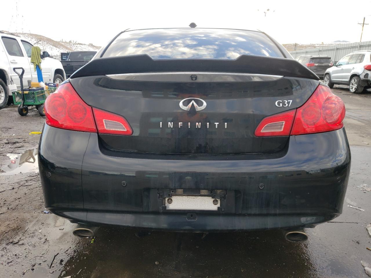 2011 INFINITI G37 BASE - Фото 6