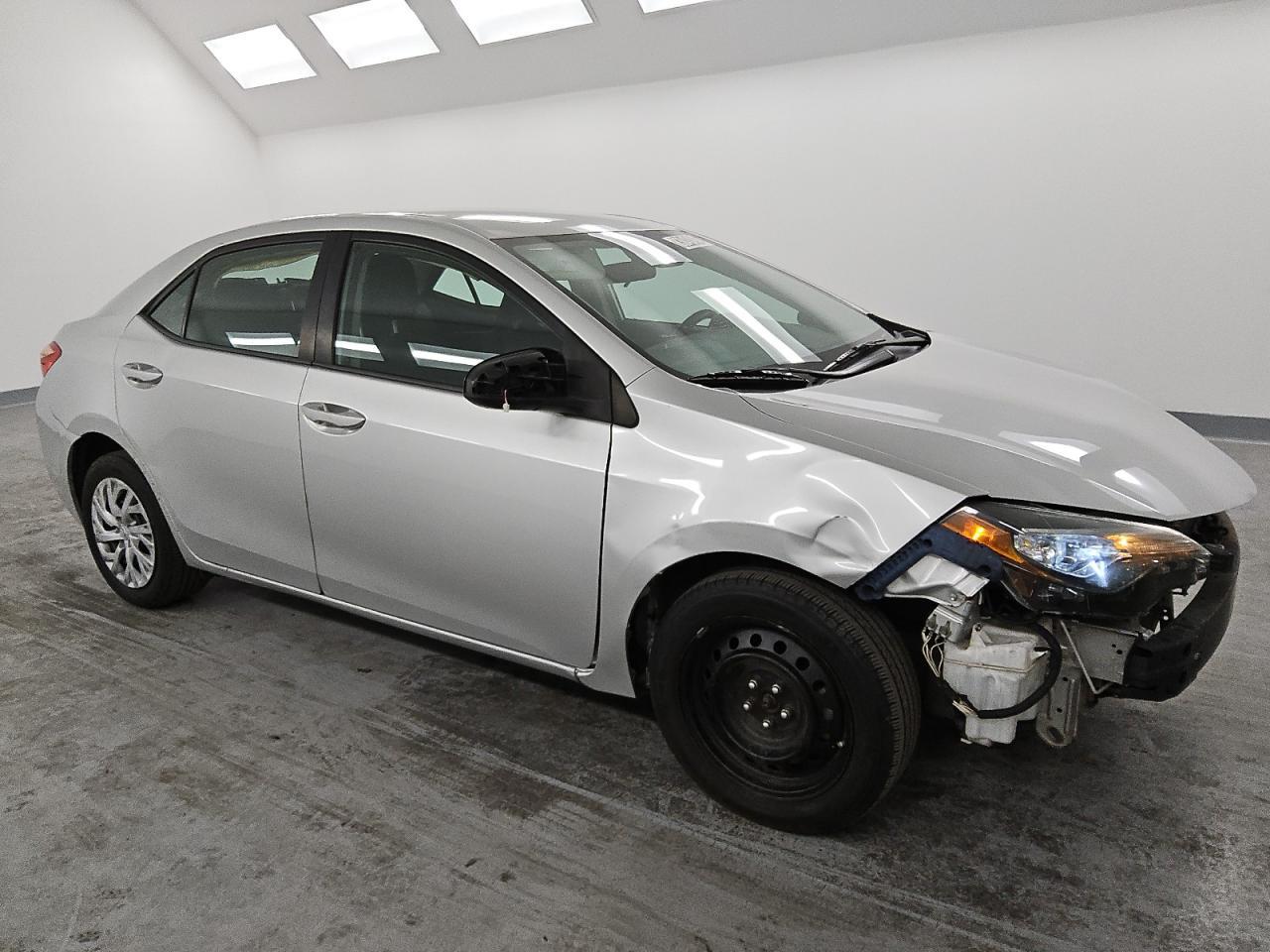 2019 TOYOTA COROLLA L - Image 4