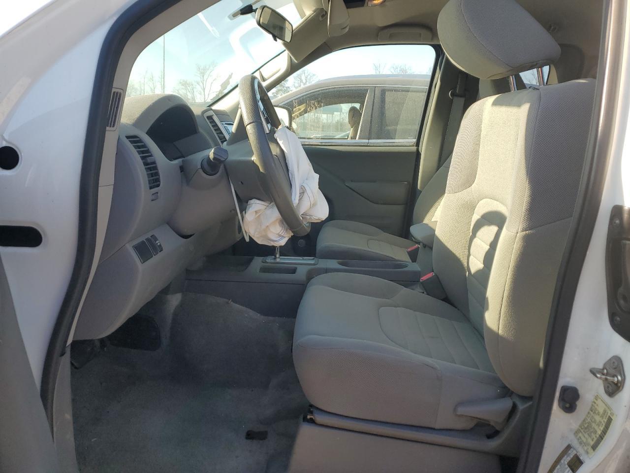 2017 NISSAN FRONTIER S - Image 7