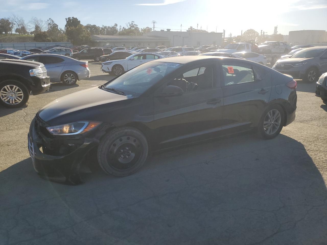 2018 HYUNDAI ELANTRA SE