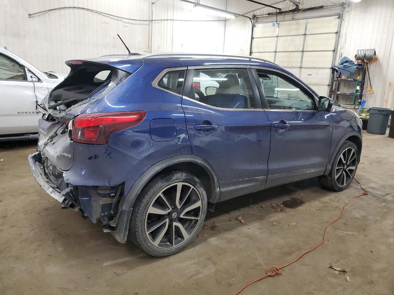 2018 NISSAN ROGUE SPOR - Image 3