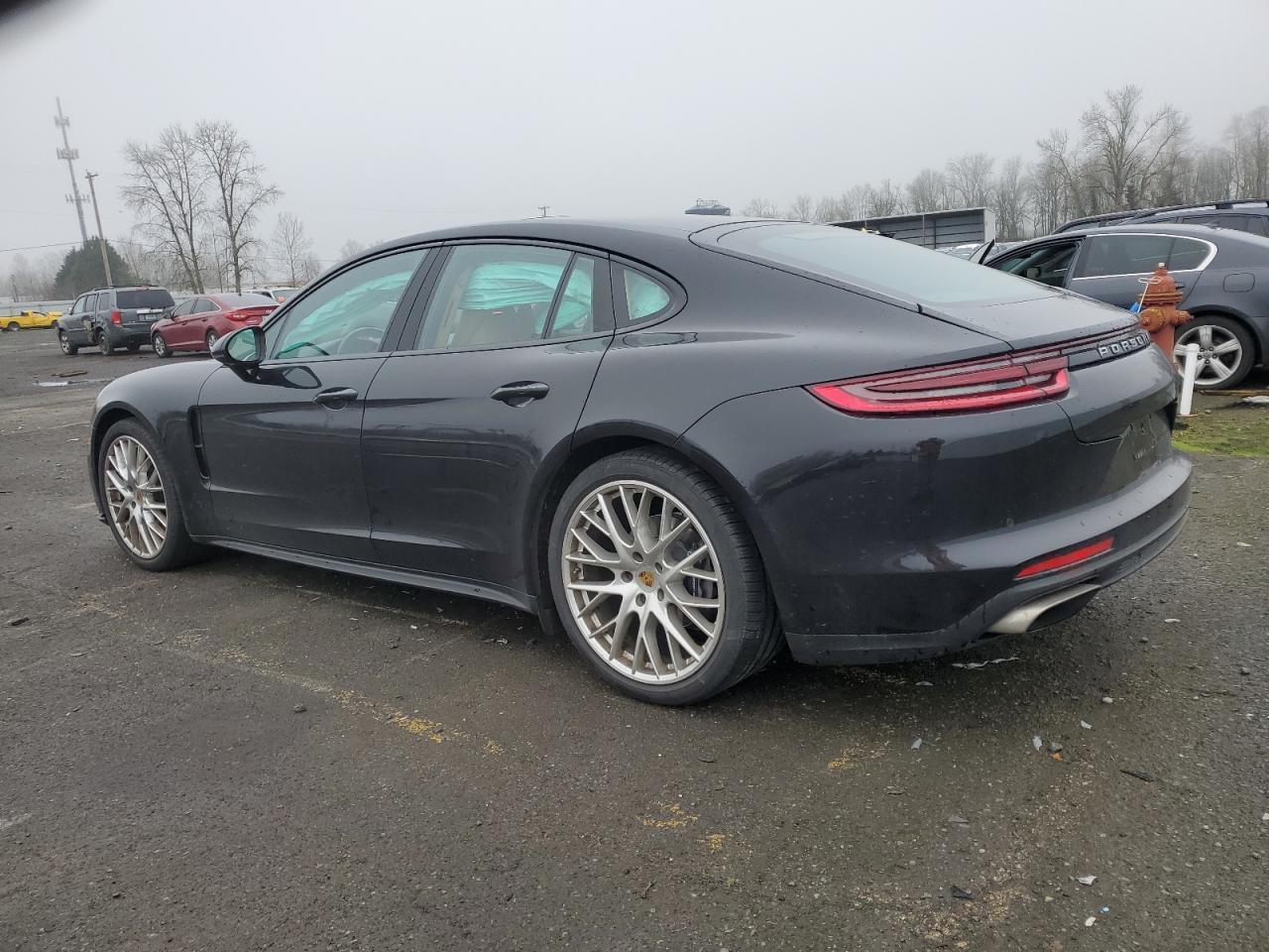 2018 PORSCHE PANAMERA 4 - Фото 2