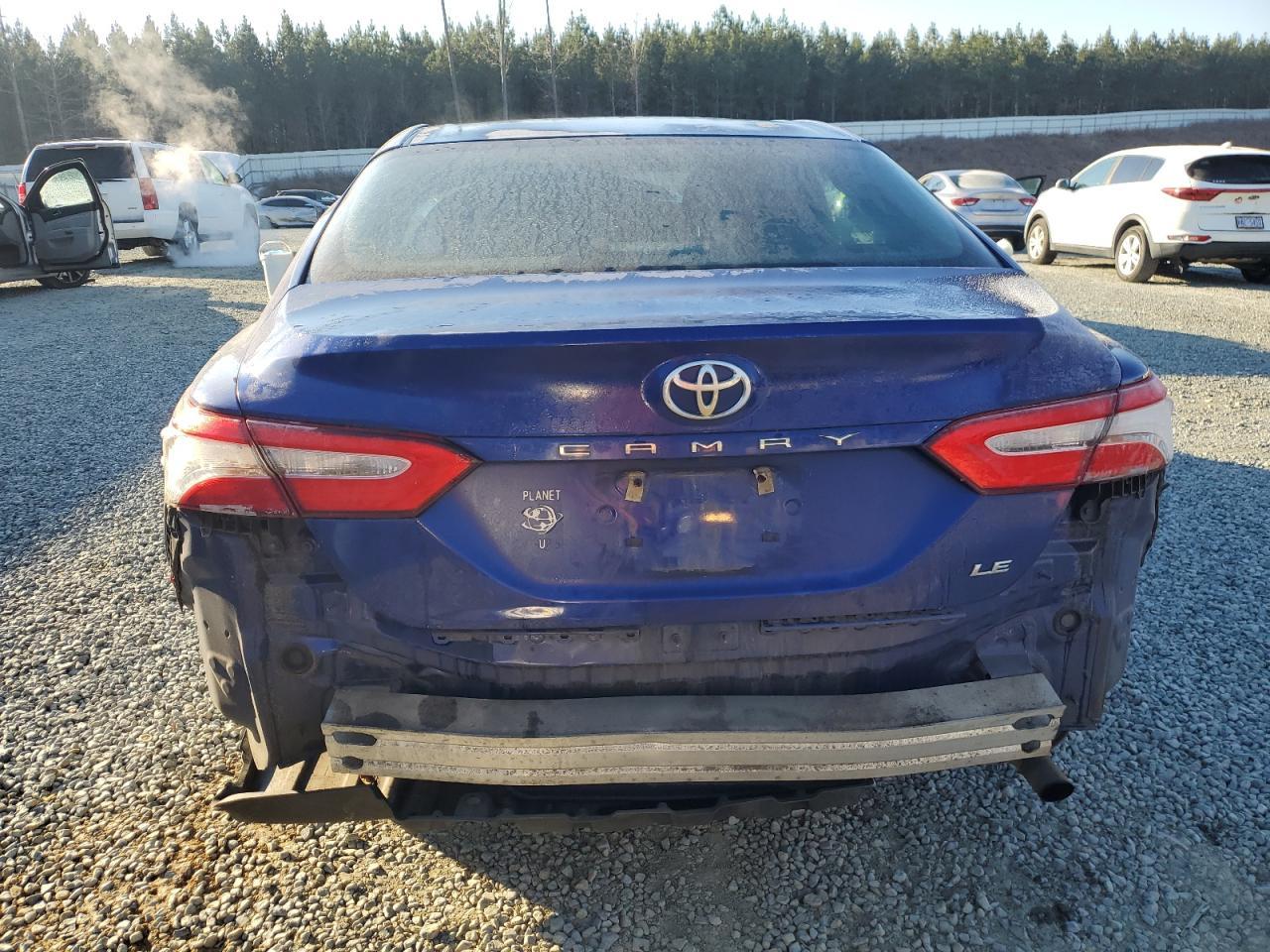2018 TOYOTA CAMRY L - Фото 6