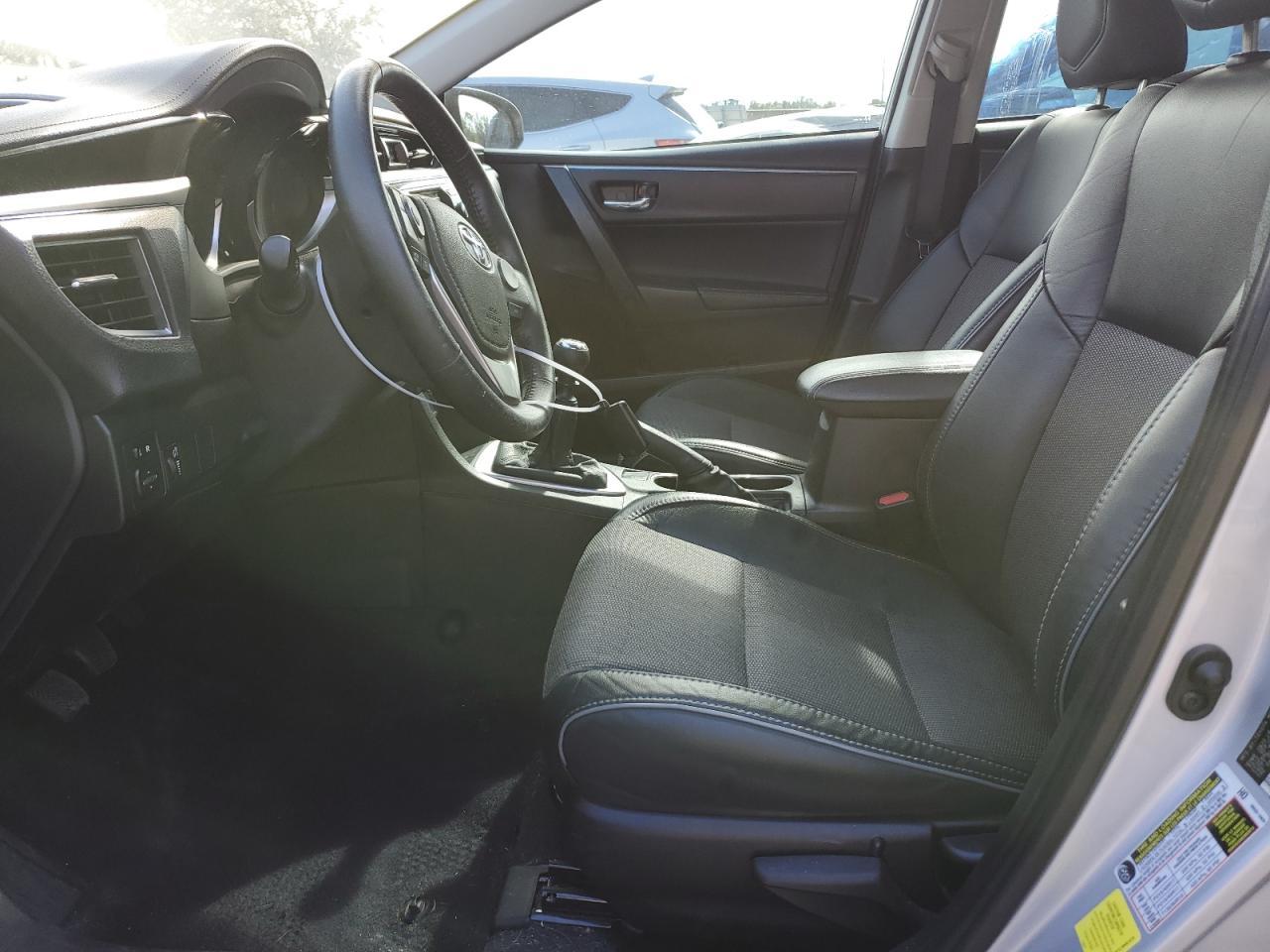 2015 TOYOTA COROLLA L - Фото 7