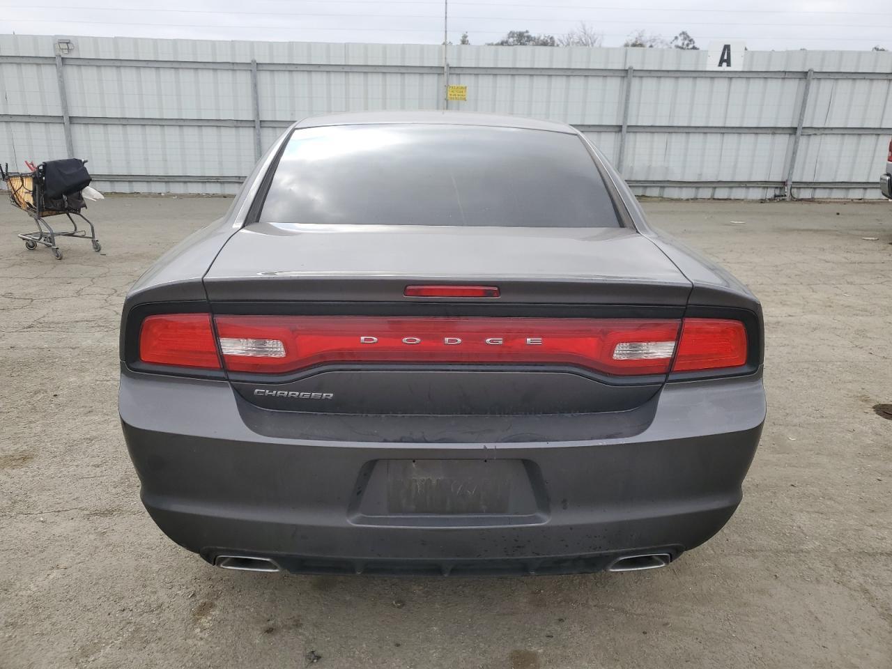 2013 DODGE CHARGER SE - Фото 6