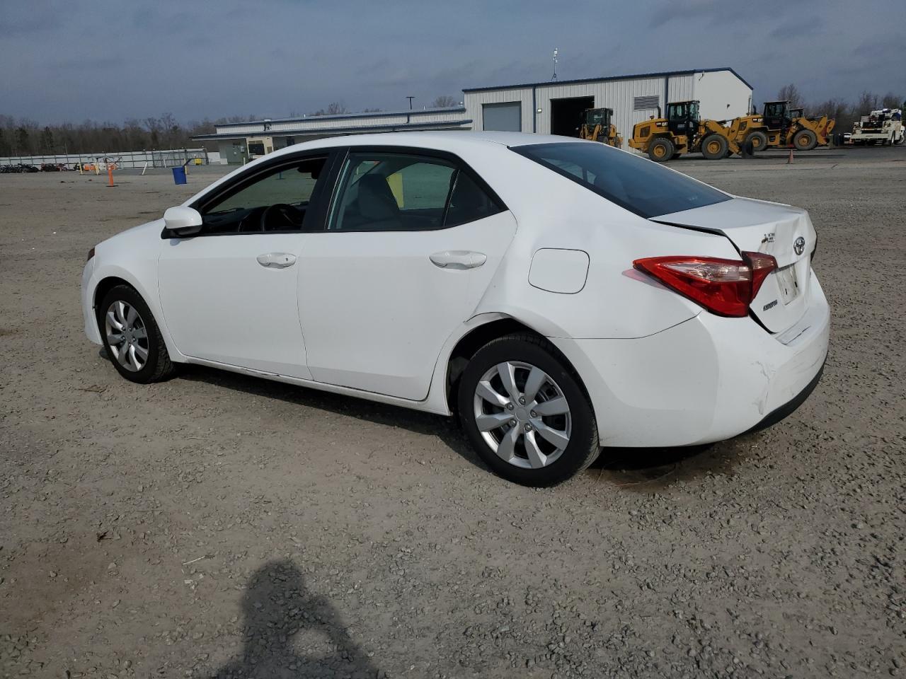 2019 TOYOTA COROLLA L - Фото 2