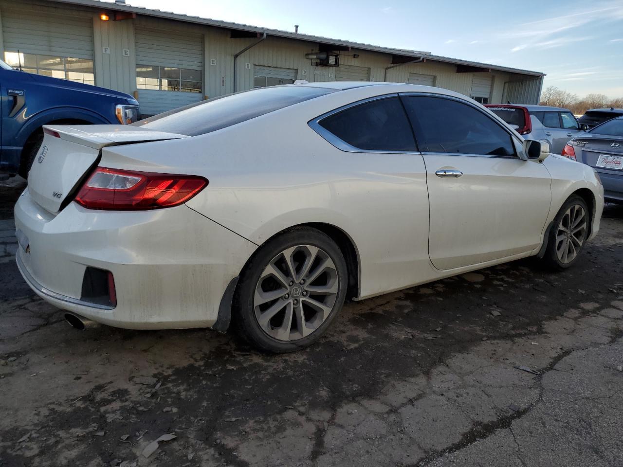 2015 HONDA ACCORD EXL - Image 3