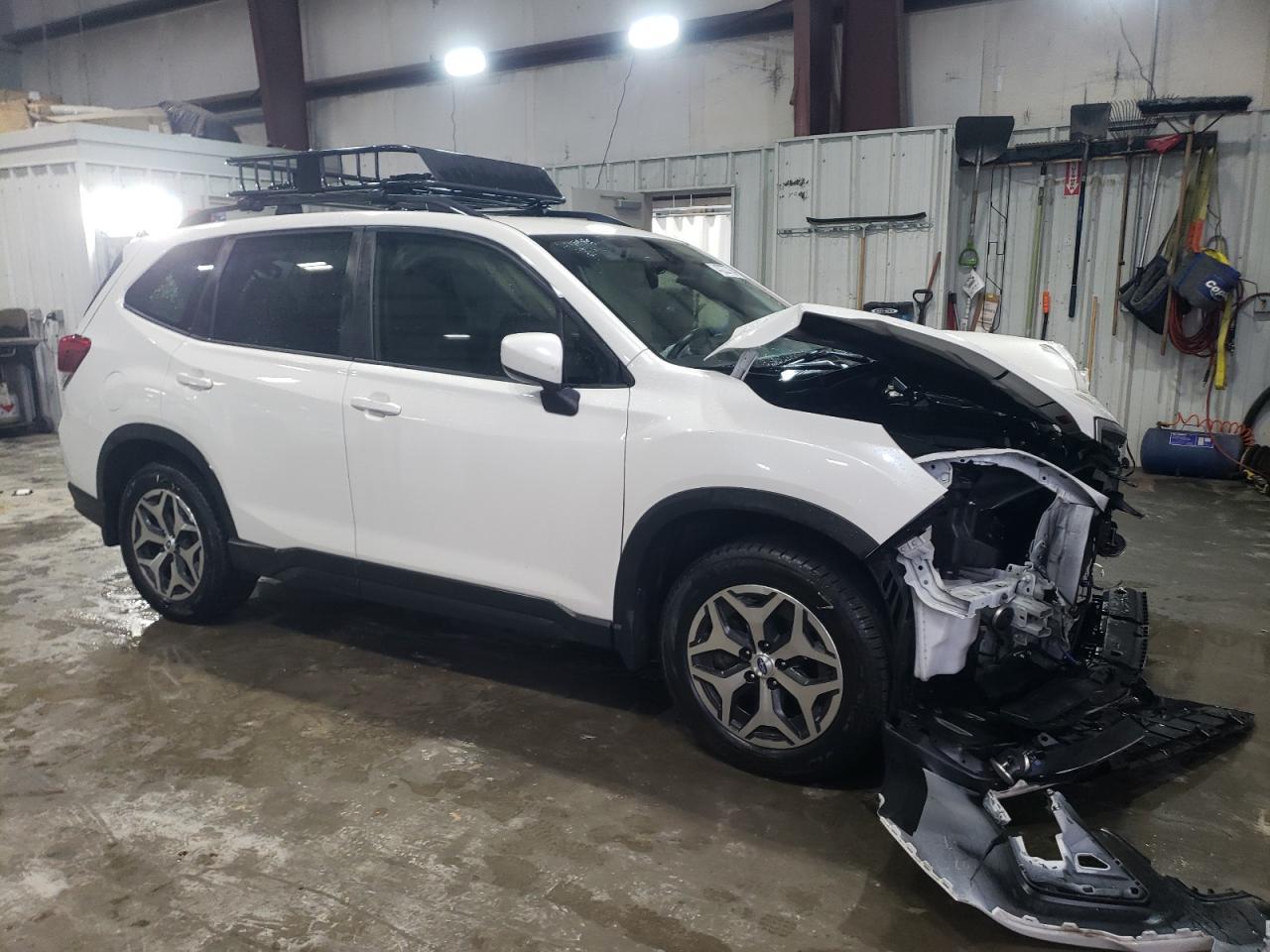2021 SUBARU FORESTER P - Фото 4