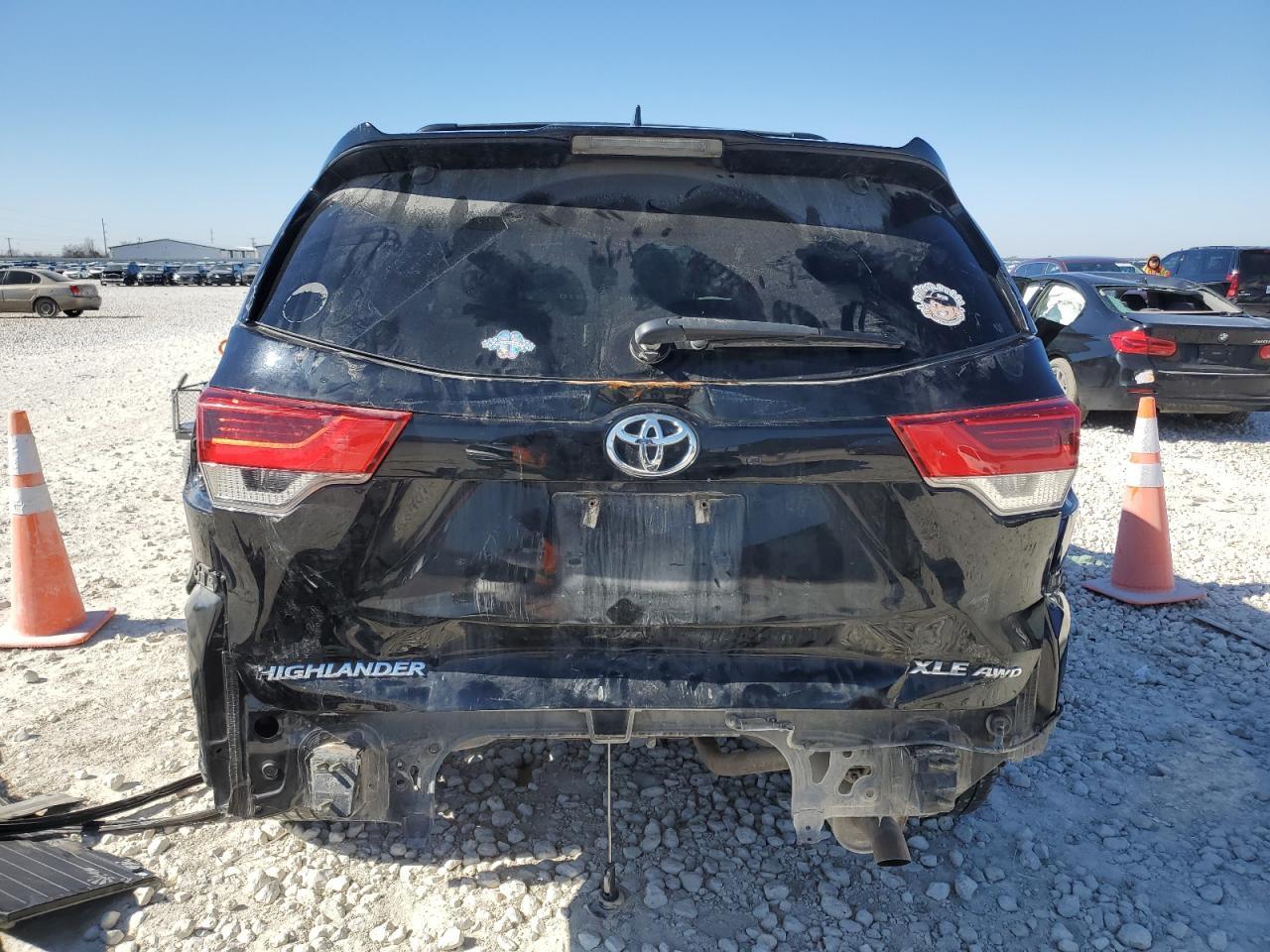 2018 TOYOTA HIGHLANDER - Фото 6