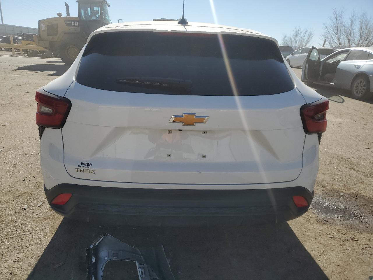 2024 CHEVROLET TRAX LS - Image 6