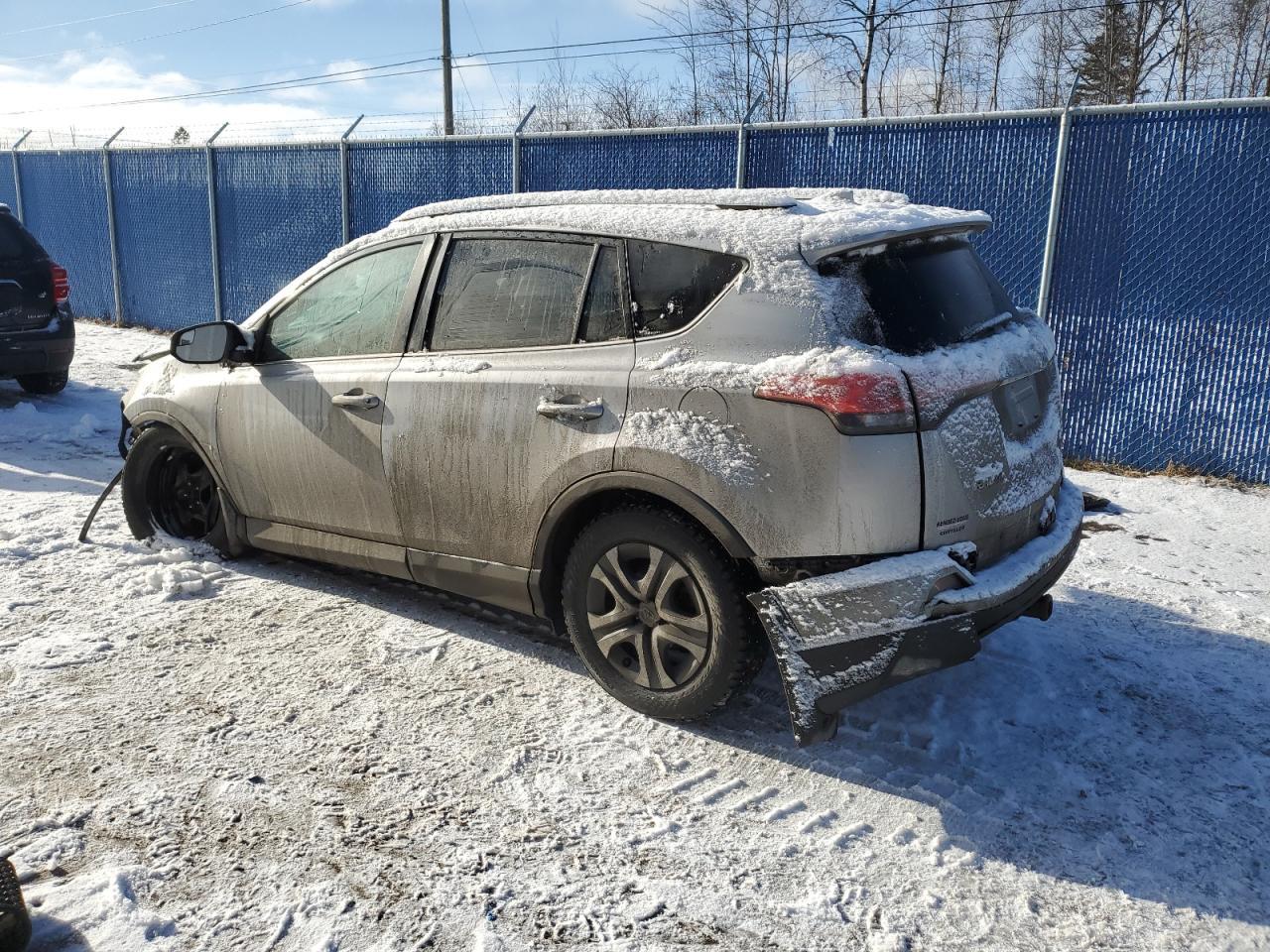 2016 TOYOTA RAV4 LE - Image 2