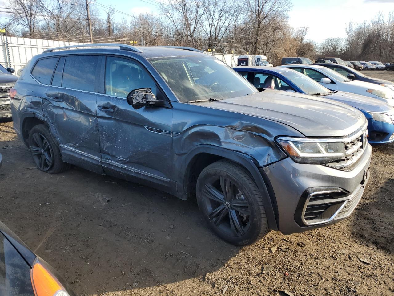 2022 VOLKSWAGEN ATLAS SEL - Image 4
