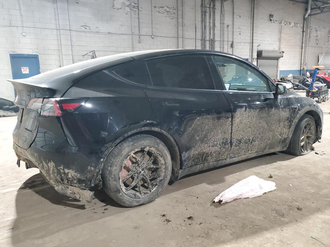 2022 TESLA MODEL Y - Image 3