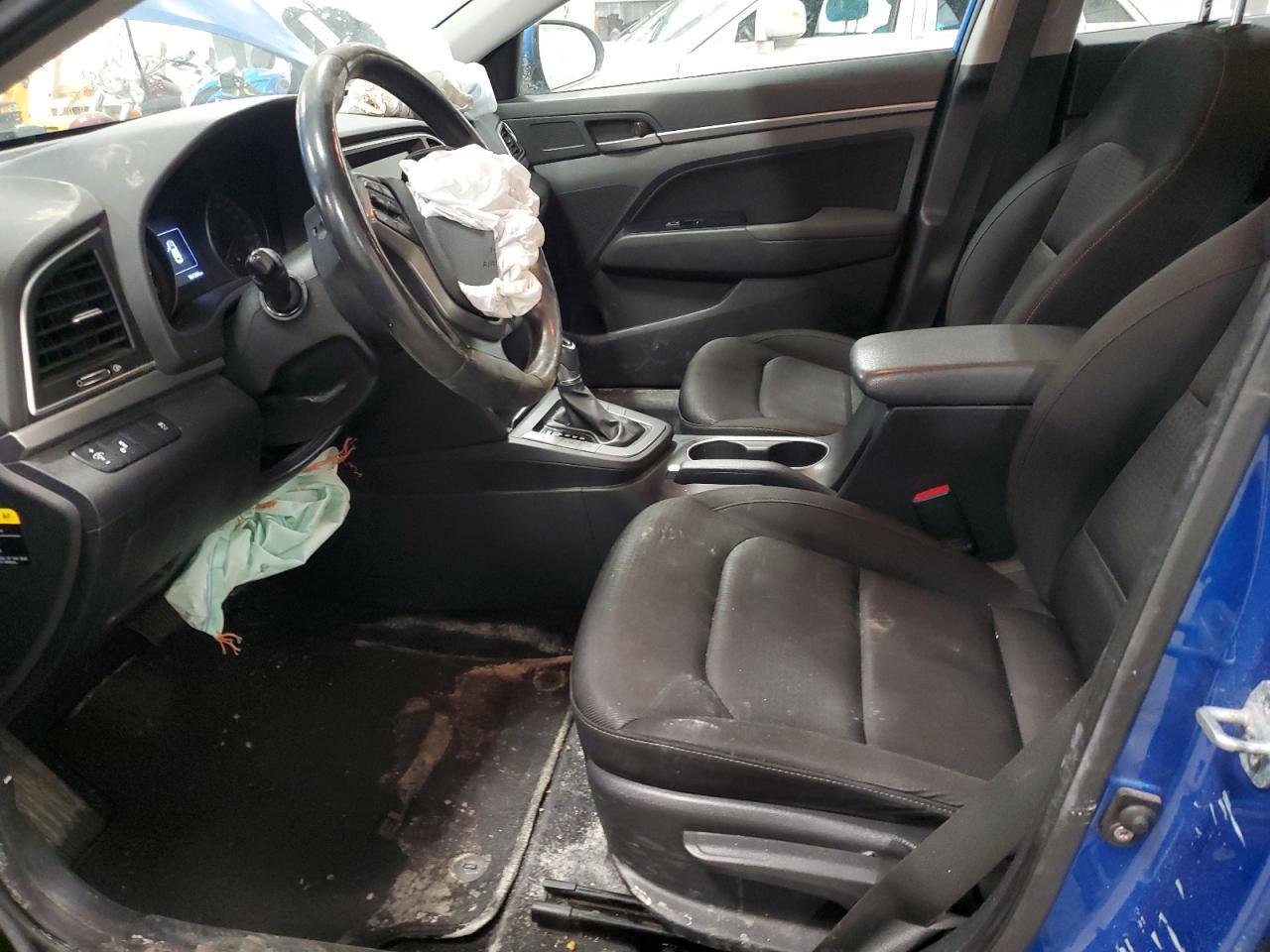 2017 HYUNDAI ELANTRA SE - Image 7