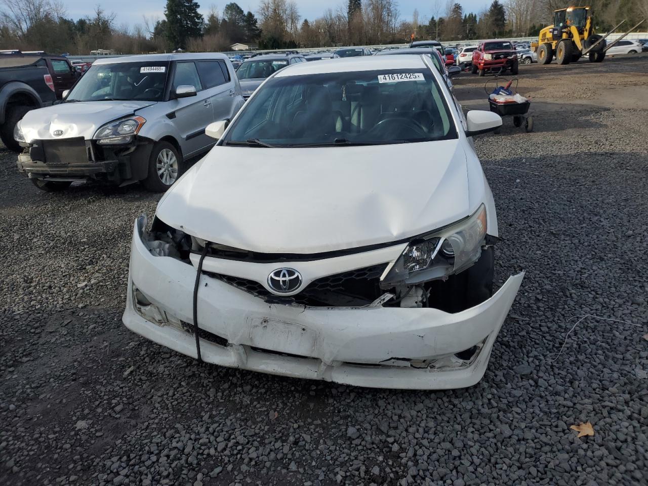 2014 TOYOTA CAMRY L - Фото 5