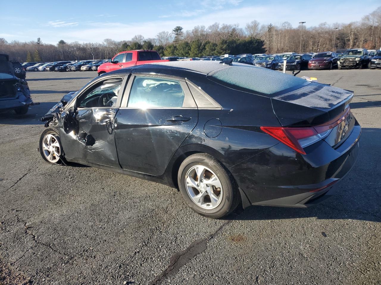 2023 HYUNDAI ELANTRA SE - Image 2