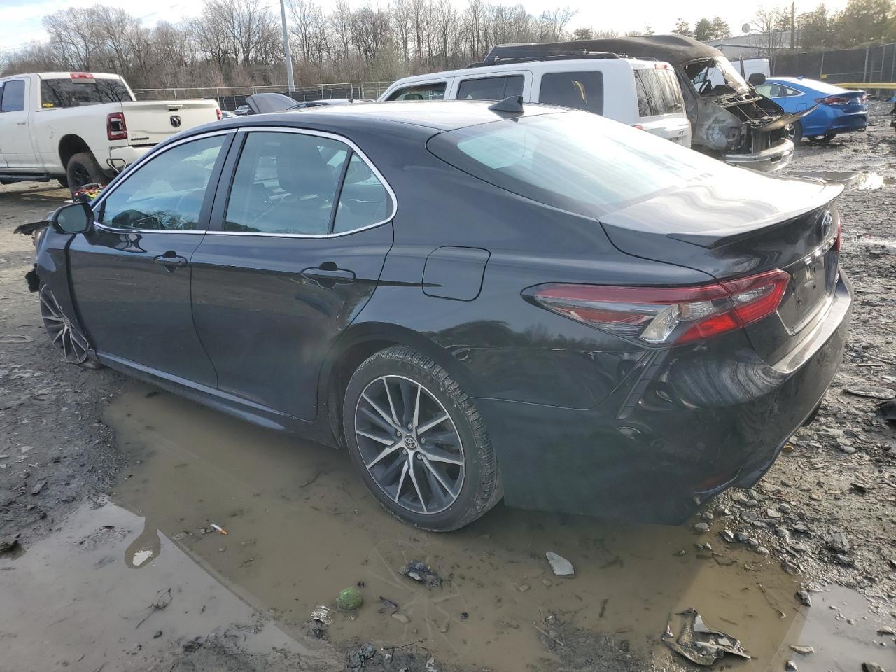 2021 TOYOTA CAMRY SE - Image 2