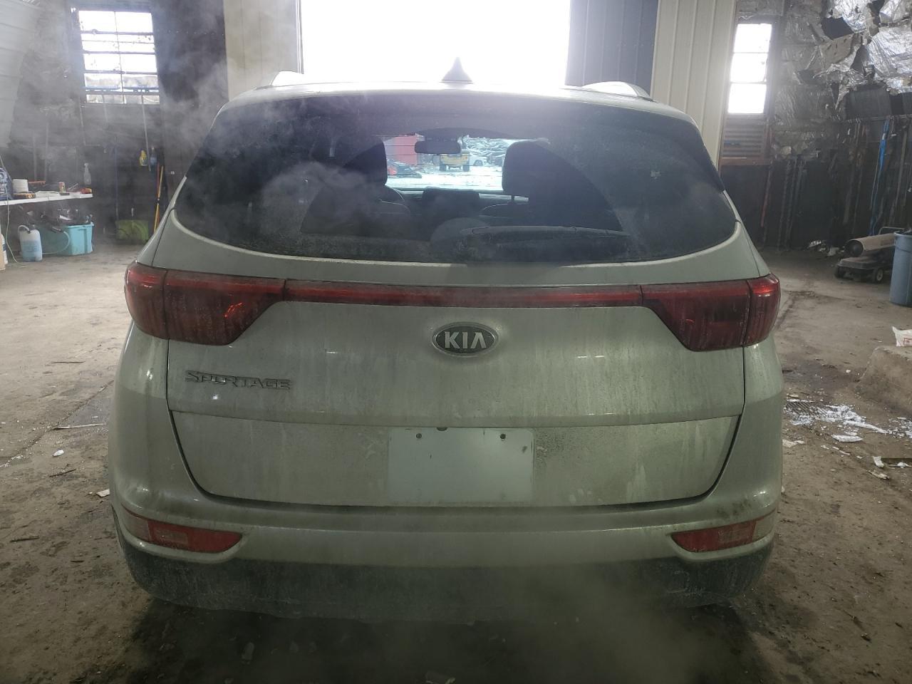 2017 KIA SPORTAGE L - Image 6