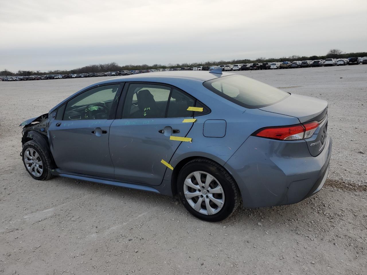 2020 TOYOTA COROLLA LE - Фото 2