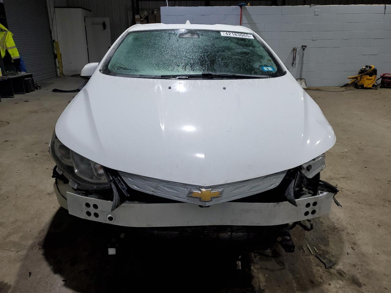 2017 CHEVROLET VOLT LT - Image 5
