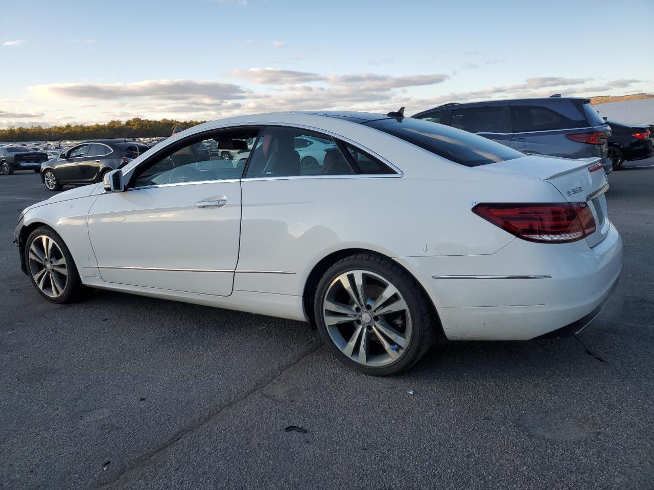 2014 MERCEDES-BENZ E 350 4MAT - Фото 2