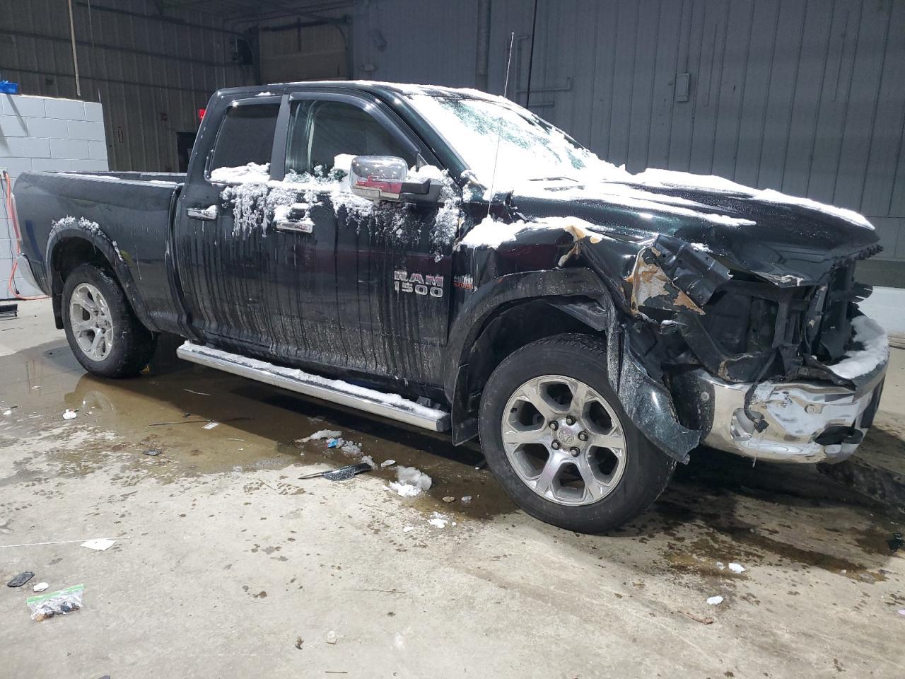 2017 RAM 1500 LARAM - Фото 4