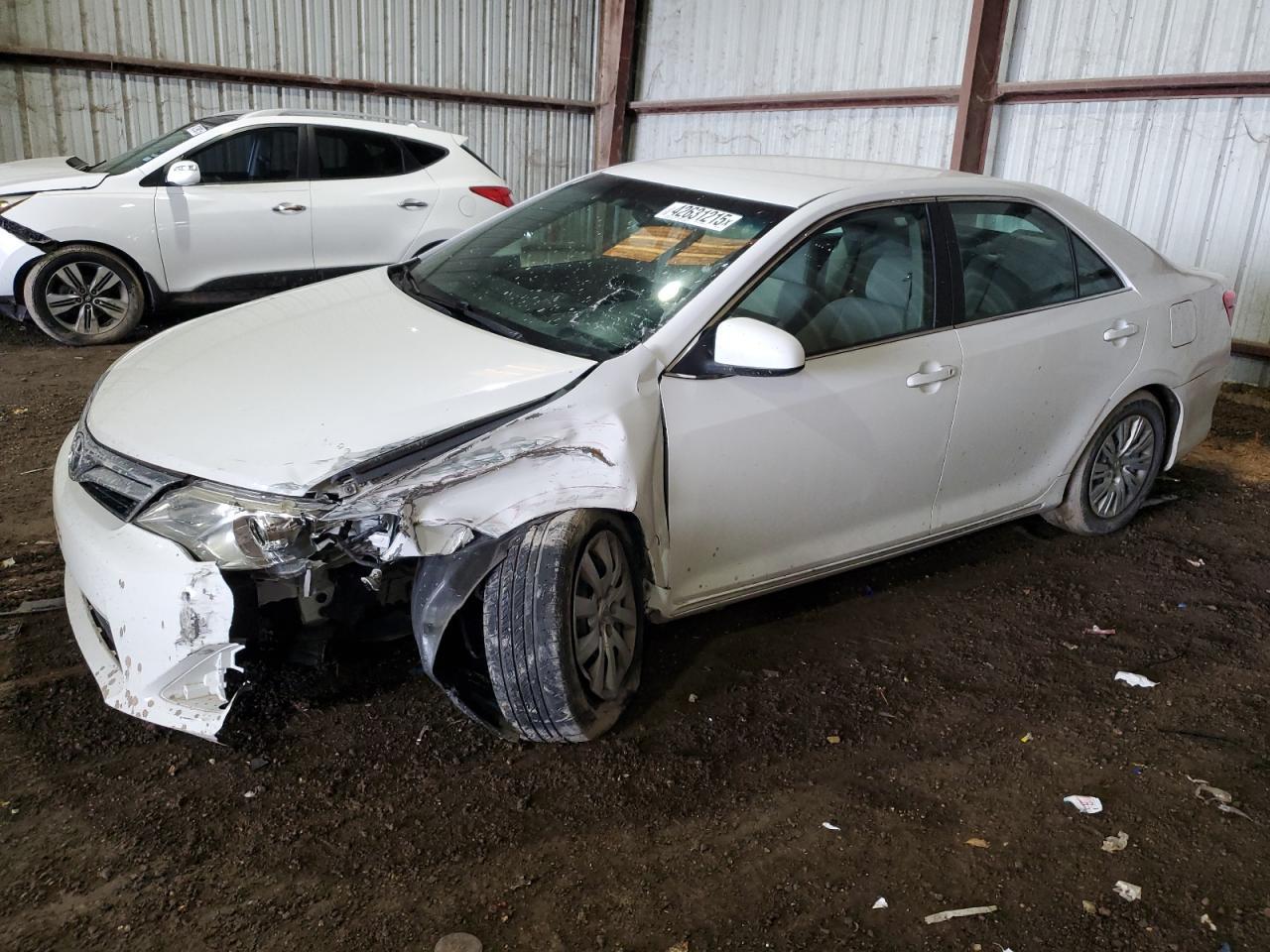 2014 TOYOTA CAMRY L