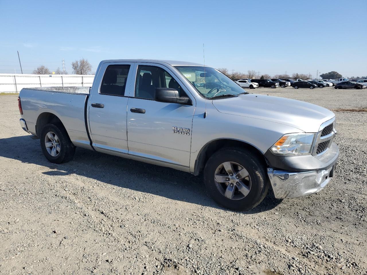 2017 RAM 1500 ST - Image 4