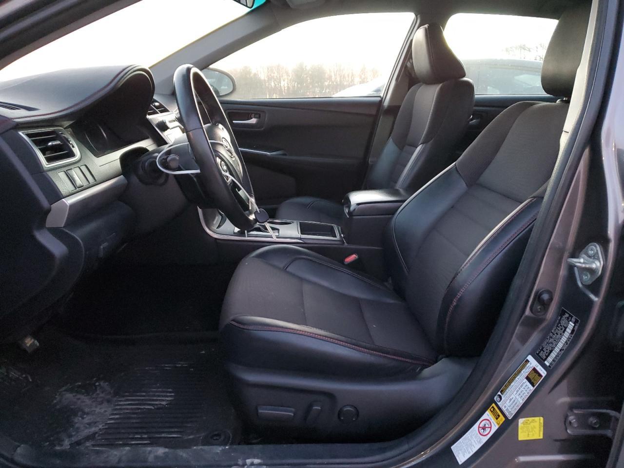 2017 TOYOTA CAMRY LE - Image 7