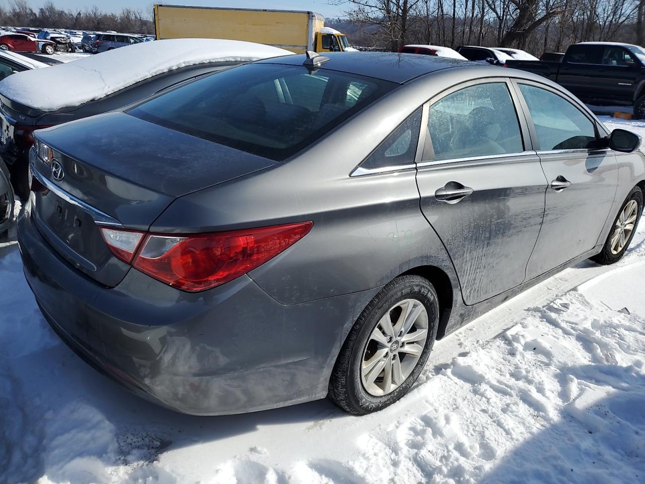 2013 HYUNDAI SONATA GLS - Фото 3
