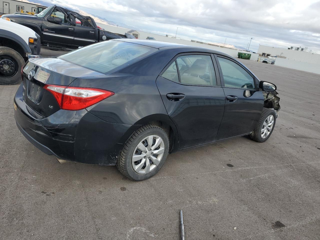 2015 TOYOTA COROLLA L - Image 3