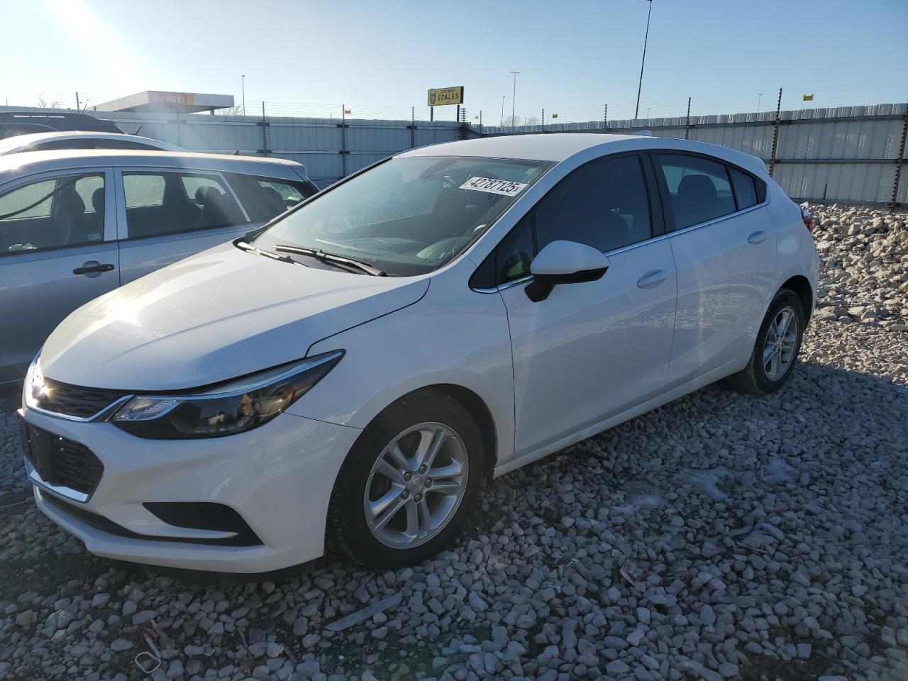 2017 CHEVROLET CRUZE LT
