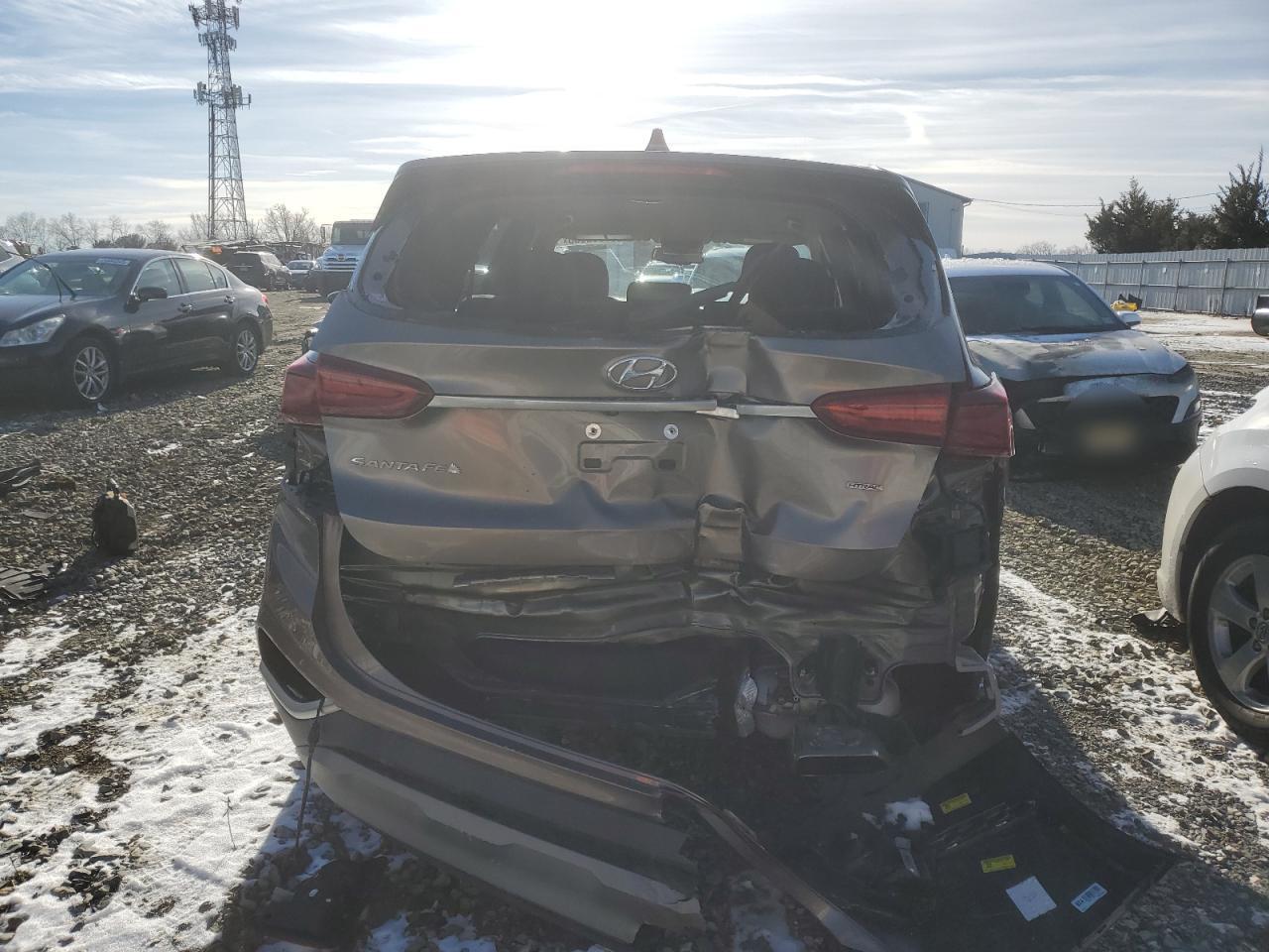 2020 HYUNDAI SANTA FE S - Image 6