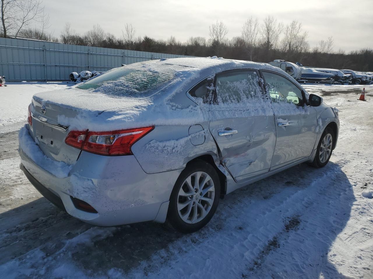 2018 NISSAN SENTRA S - Фото 3