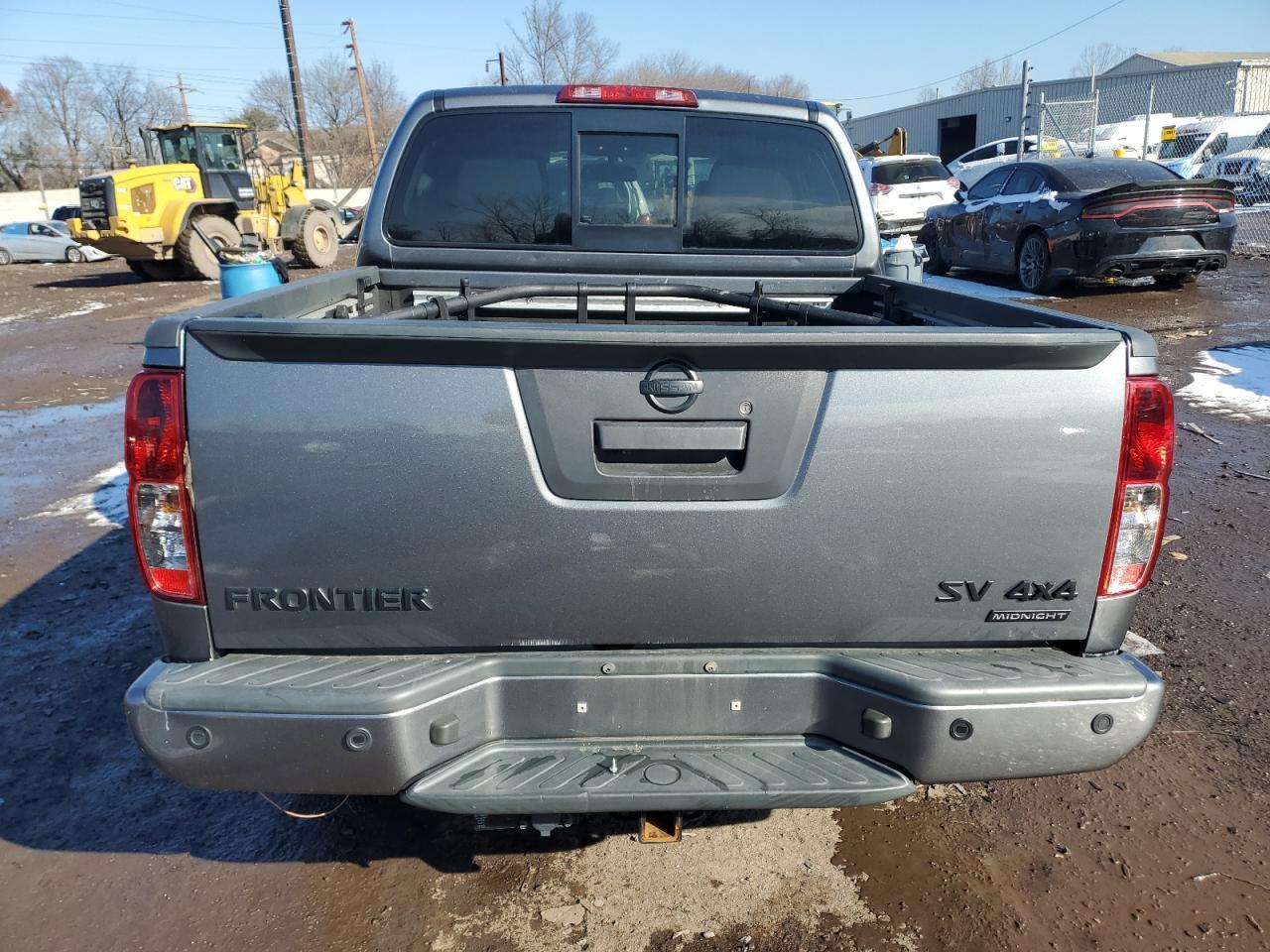 2019 NISSAN FRONTIER S - Фото 6