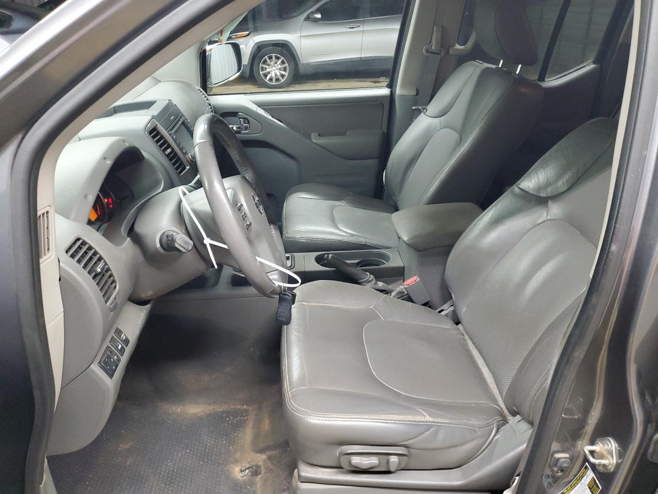2019 NISSAN FRONTIER S - Фото 7