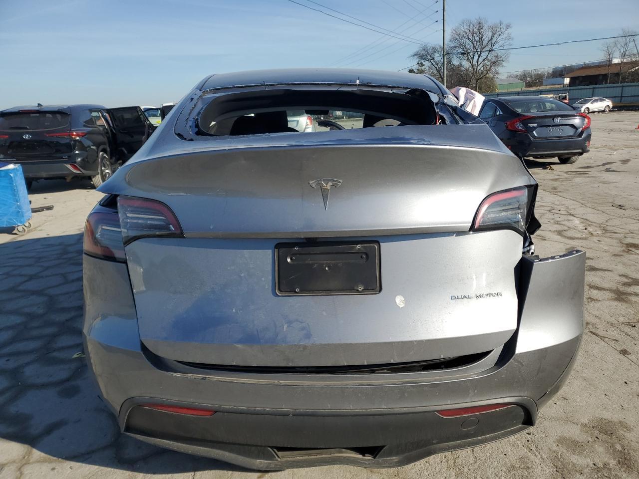2024 TESLA MODEL Y - Image 6