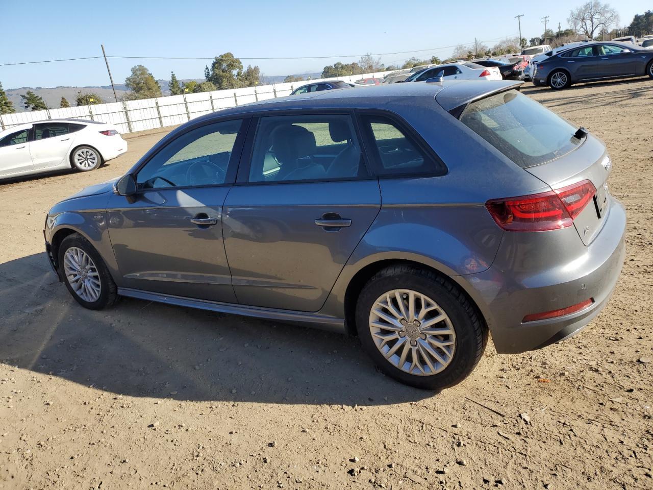 2016 AUDI A3 E-TRON - Image 2