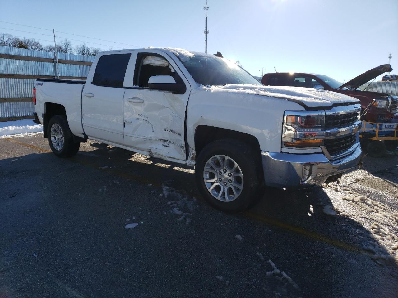 2016 CHEVROLET SILVERADO - Image 4