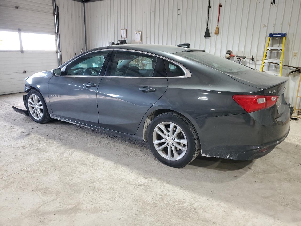 2017 CHEVROLET MALIBU LT - Image 2